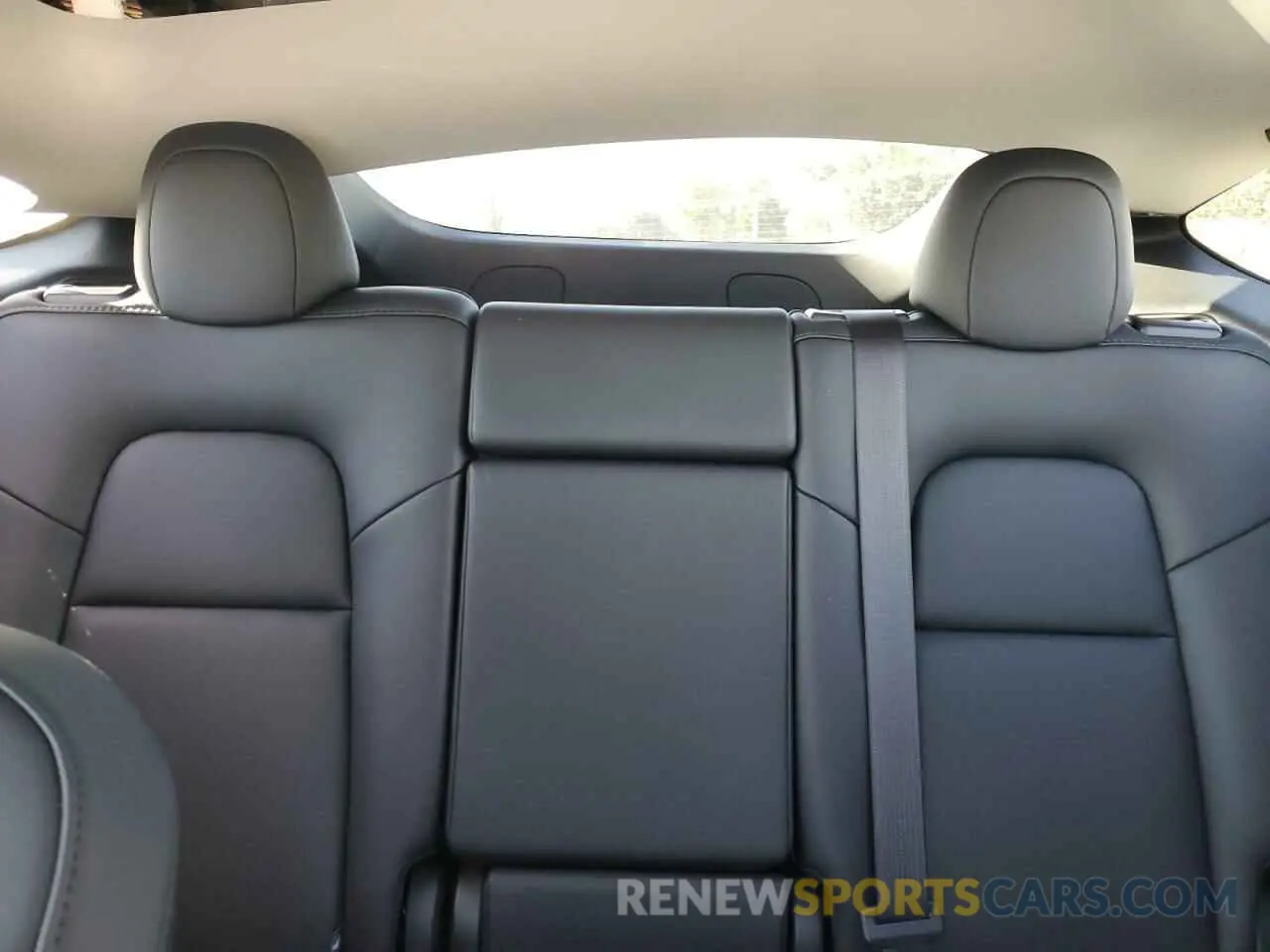 10 Фотография поврежденного автомобиля 7SAYGDEE4SF272942 TESLA MODEL Y 2025
