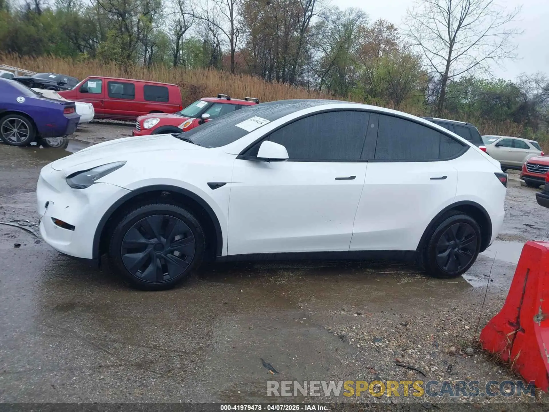 14 Фотография поврежденного автомобиля 7SAYGDEE5SA355888 TESLA MODEL Y 2025