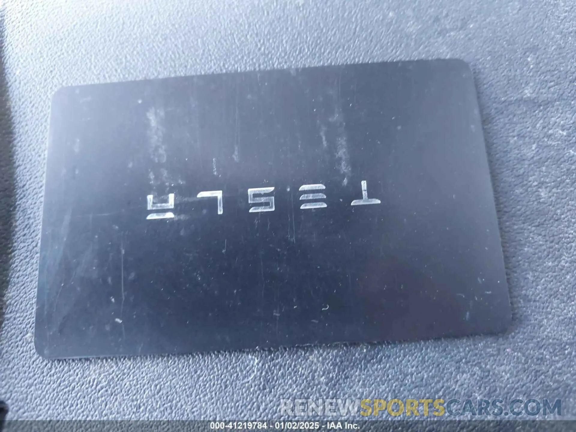 11 Photograph of a damaged car 7SAYGDEE7SF245833 TESLA MODEL Y 2025