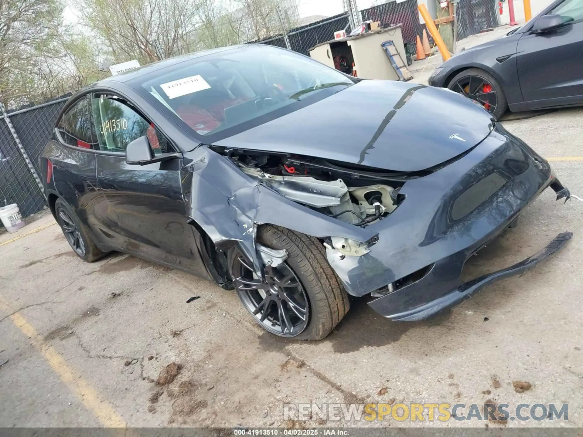 1 Фотография поврежденного автомобиля 7SAYGDEE7SF287094 TESLA MODEL Y 2025