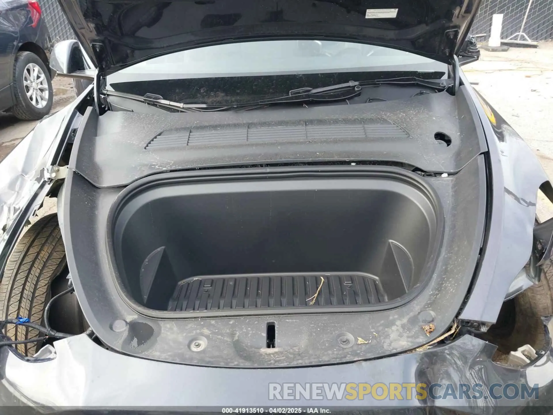 10 Фотография поврежденного автомобиля 7SAYGDEE7SF287094 TESLA MODEL Y 2025