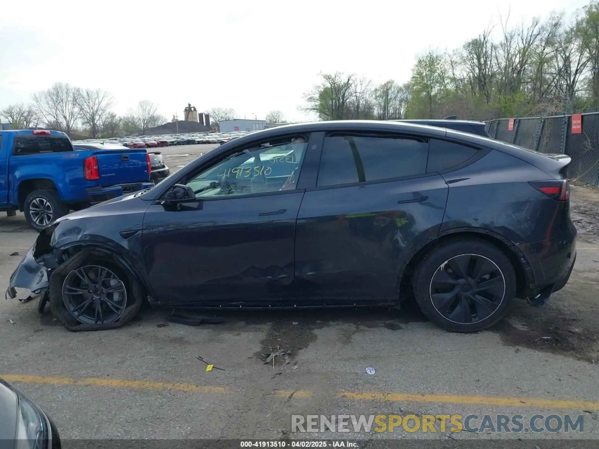 14 Фотография поврежденного автомобиля 7SAYGDEE7SF287094 TESLA MODEL Y 2025