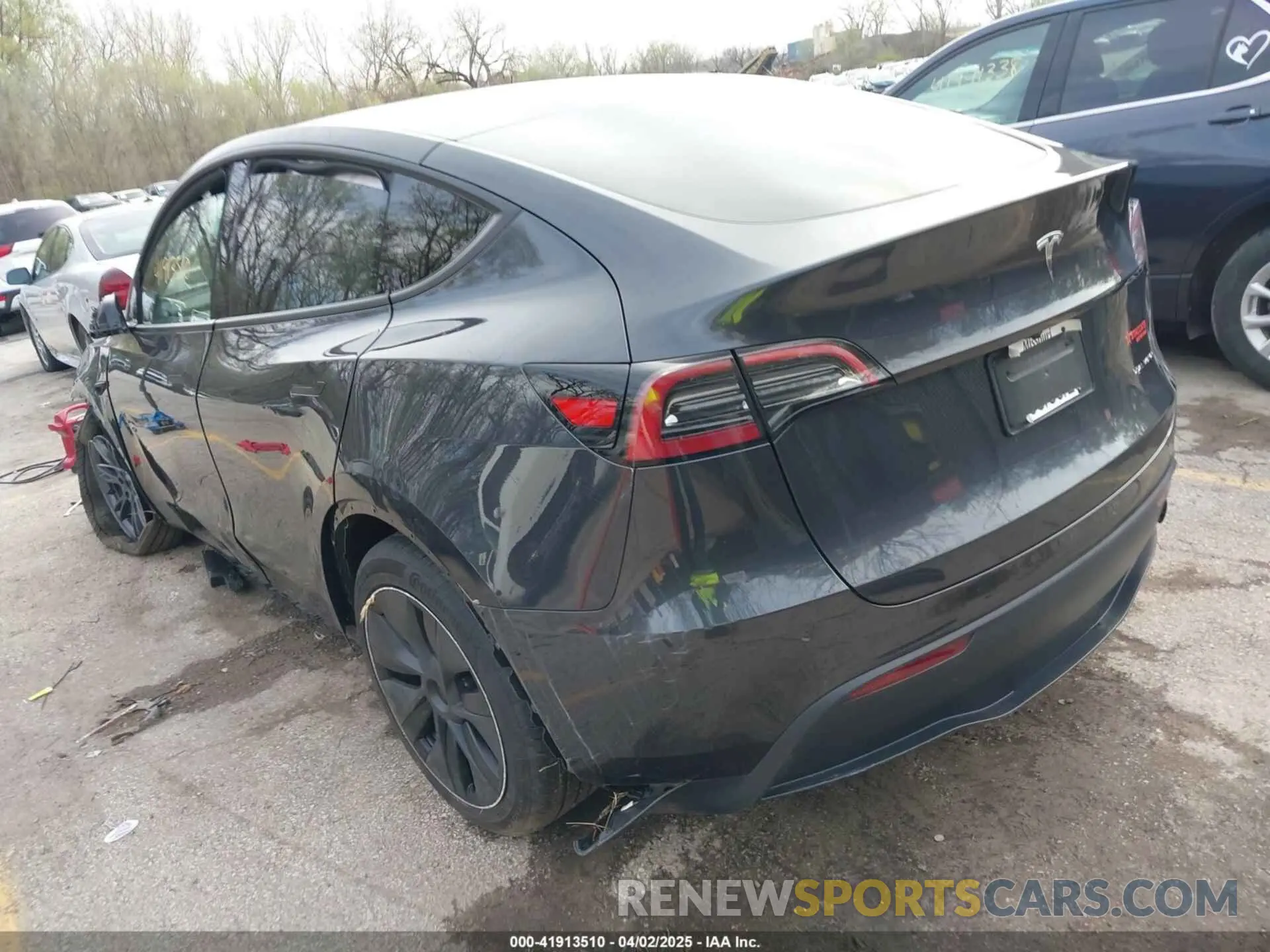3 Фотография поврежденного автомобиля 7SAYGDEE7SF287094 TESLA MODEL Y 2025