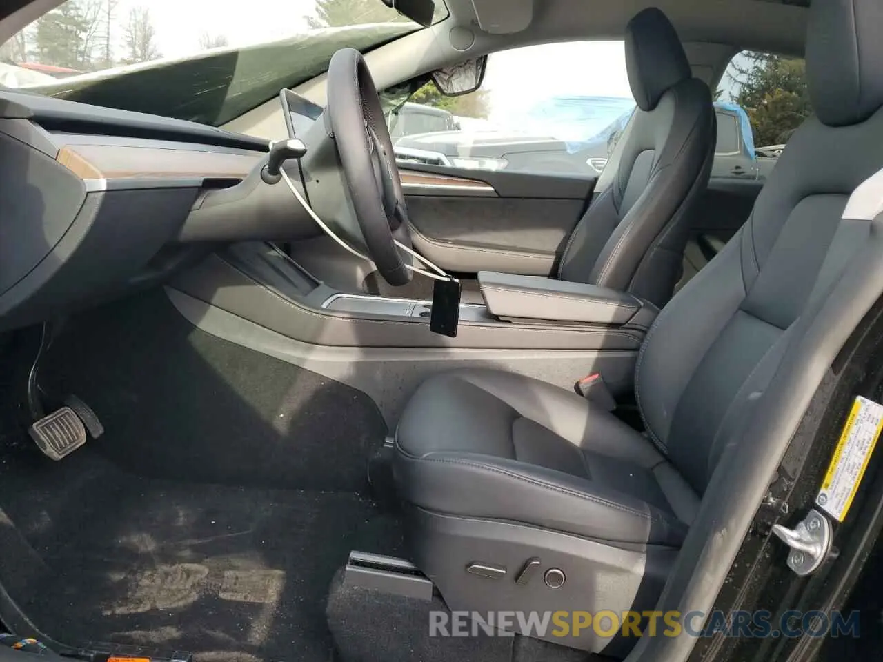 7 Photograph of a damaged car 7SAYGDEE7SF288570 TESLA MODEL Y 2025