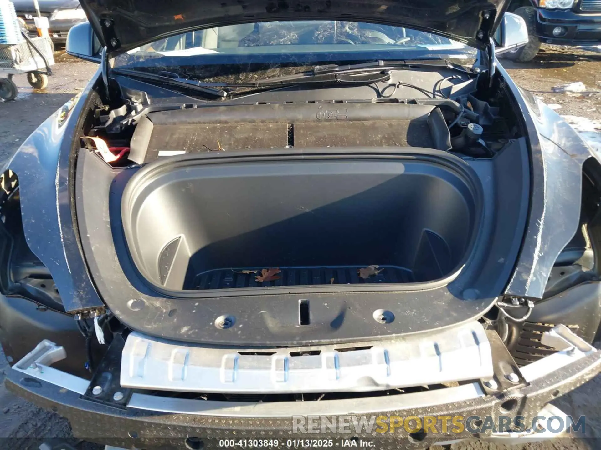 10 Фотография поврежденного автомобиля 7SAYGDEE8SA336591 TESLA MODEL Y 2025