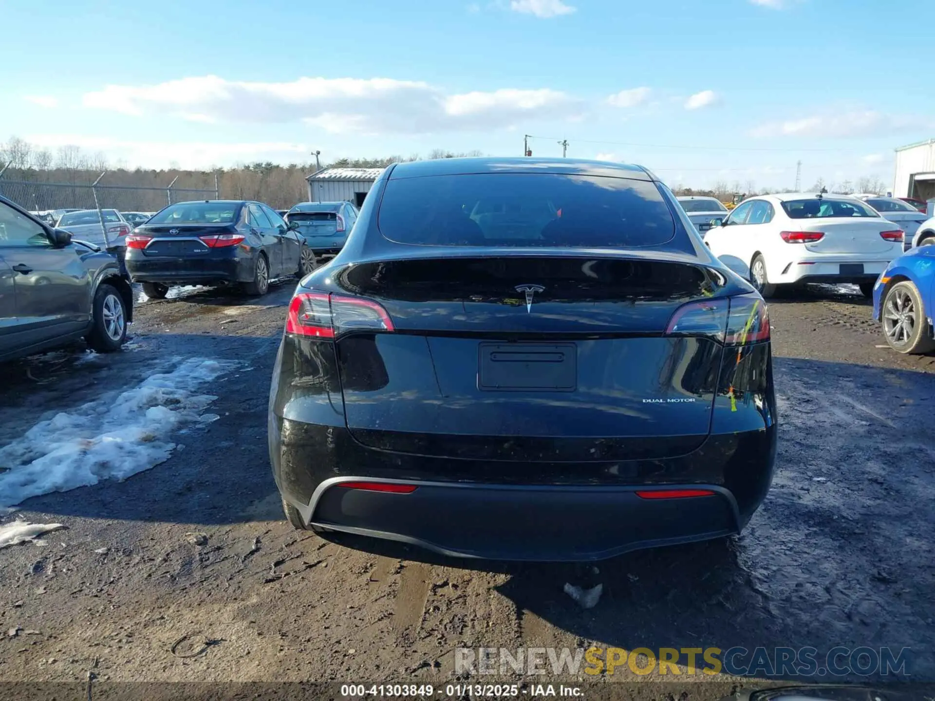 17 Фотография поврежденного автомобиля 7SAYGDEE8SA336591 TESLA MODEL Y 2025