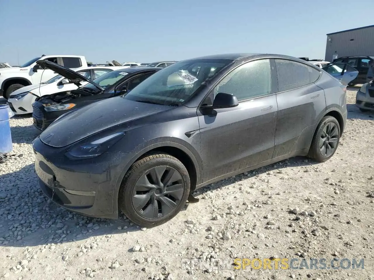 1 Photograph of a damaged car 7SAYGDEE8SA338745 TESLA MODEL Y 2025