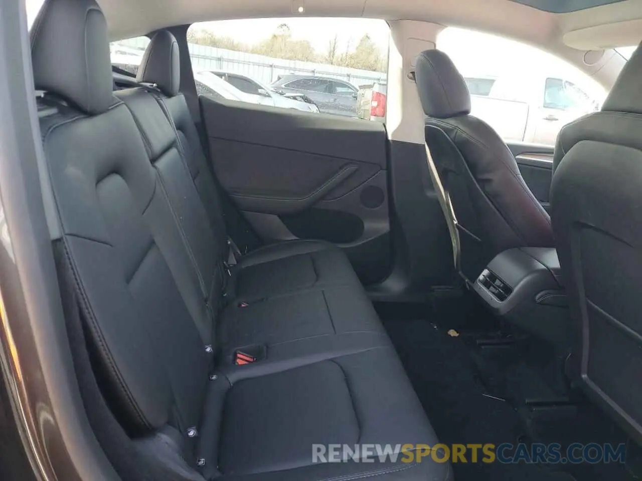 10 Фотография поврежденного автомобиля 7SAYGDEE9SF224241 TESLA MODEL Y 2025