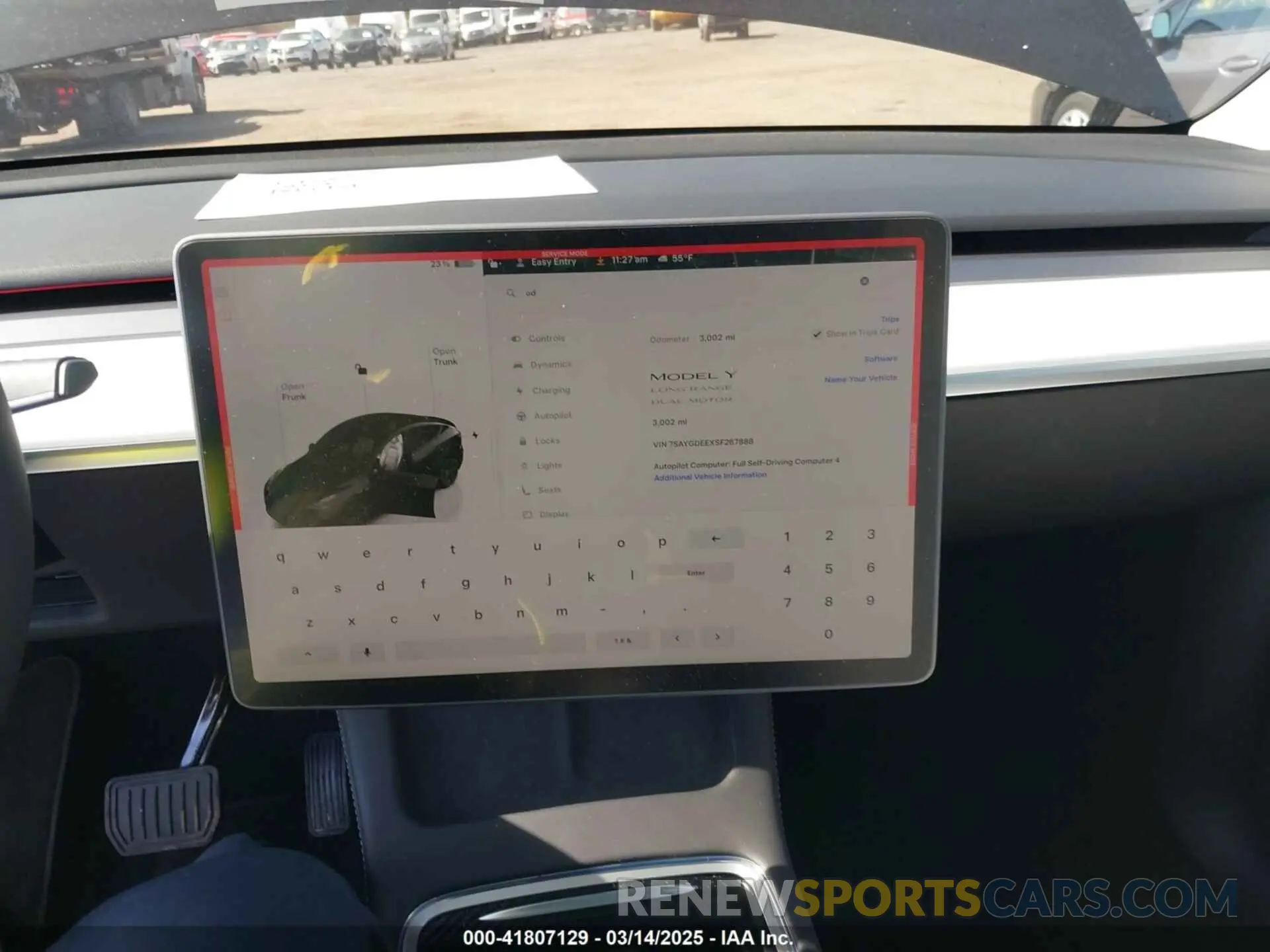 18 Photograph of a damaged car 7SAYGDEEXSF267888 TESLA MODEL Y 2025