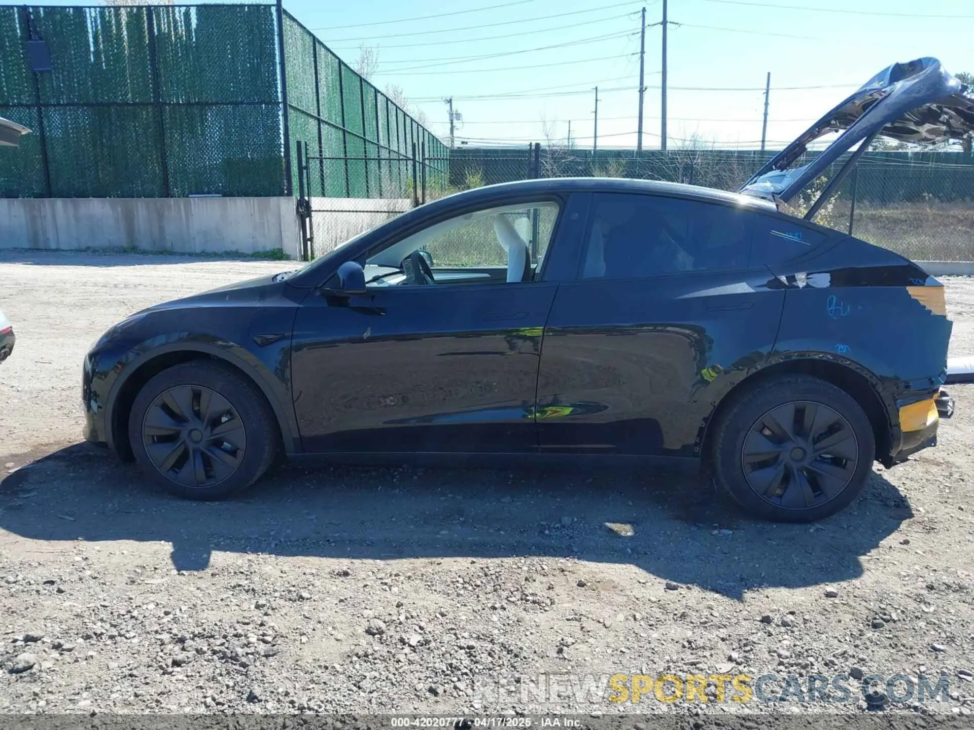 15 Photograph of a damaged car 7SAYGDEEXSF297876 TESLA MODEL Y 2025