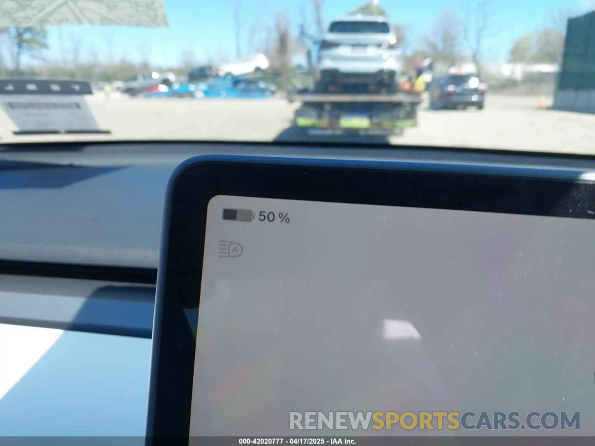 18 Photograph of a damaged car 7SAYGDEEXSF297876 TESLA MODEL Y 2025