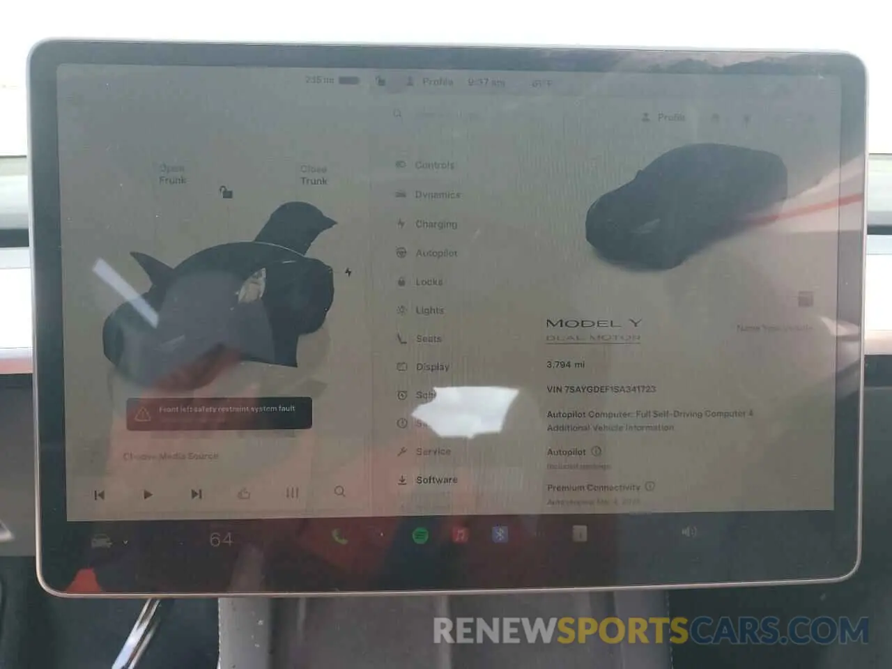 9 Photograph of a damaged car 7SAYGDEF1SA341723 TESLA MODEL Y 2025