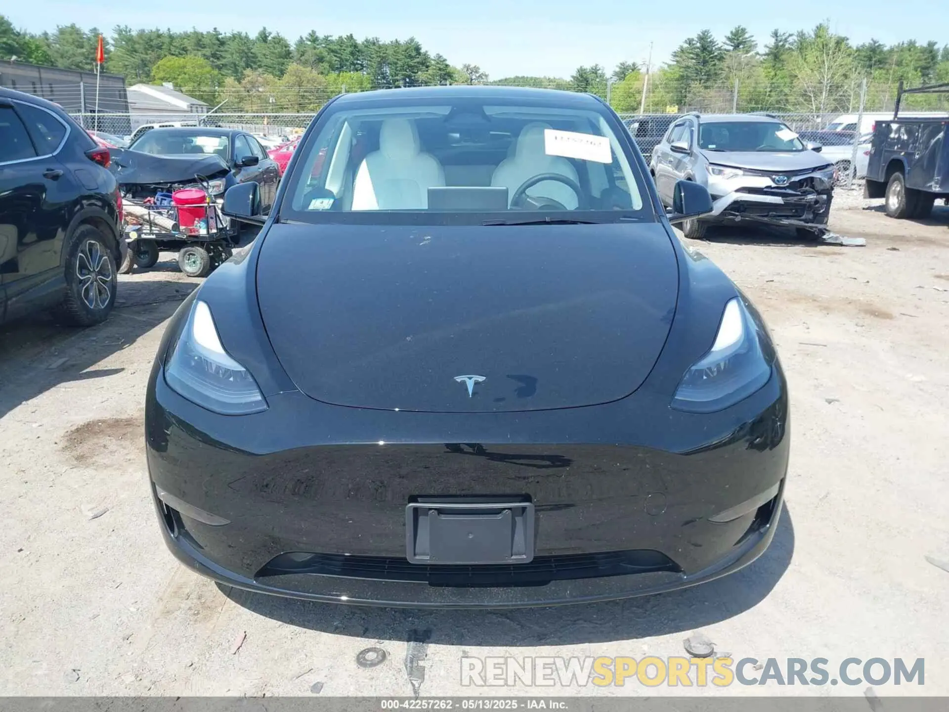 12 Фотография поврежденного автомобиля 7SAYGDEFXSF309548 TESLA MODEL Y 2025