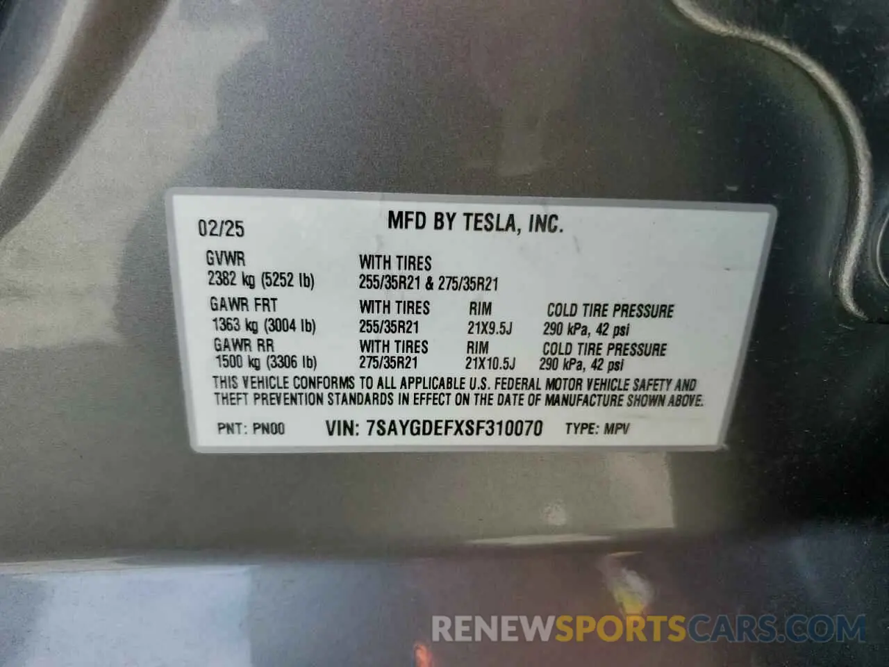 16 Photograph of a damaged car 7SAYGDEFXSF310070 TESLA MODEL Y 2025