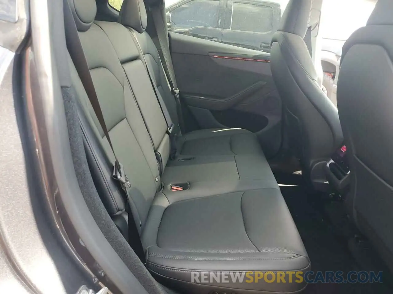 10 Photograph of a damaged car 7SAYGDEEXTA388578 TESLA MODEL Y 2026