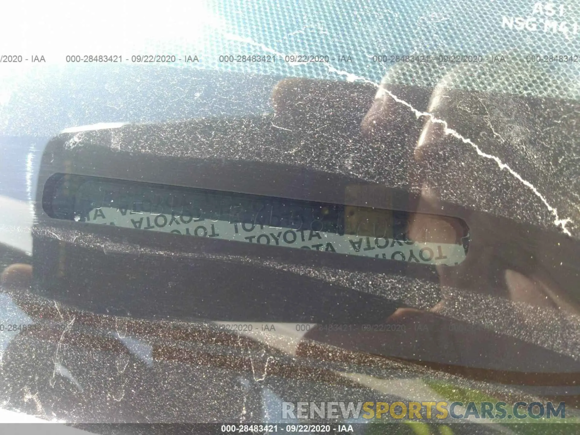 9 Photograph of a damaged car 77777777777777777 TOYOTA 4RNNR SR5 PREM/LT/NIT SHD 2020
