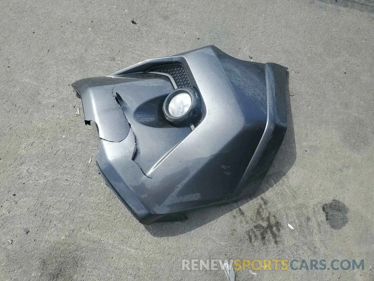 13 Photograph of a damaged car JTEBU5JR0K5628682 TOYOTA 4RUNNER 2019