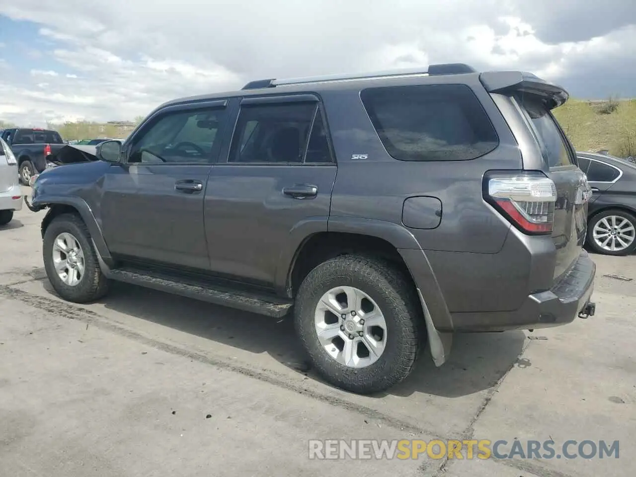 2 Photograph of a damaged car JTEBU5JR0K5628682 TOYOTA 4RUNNER 2019