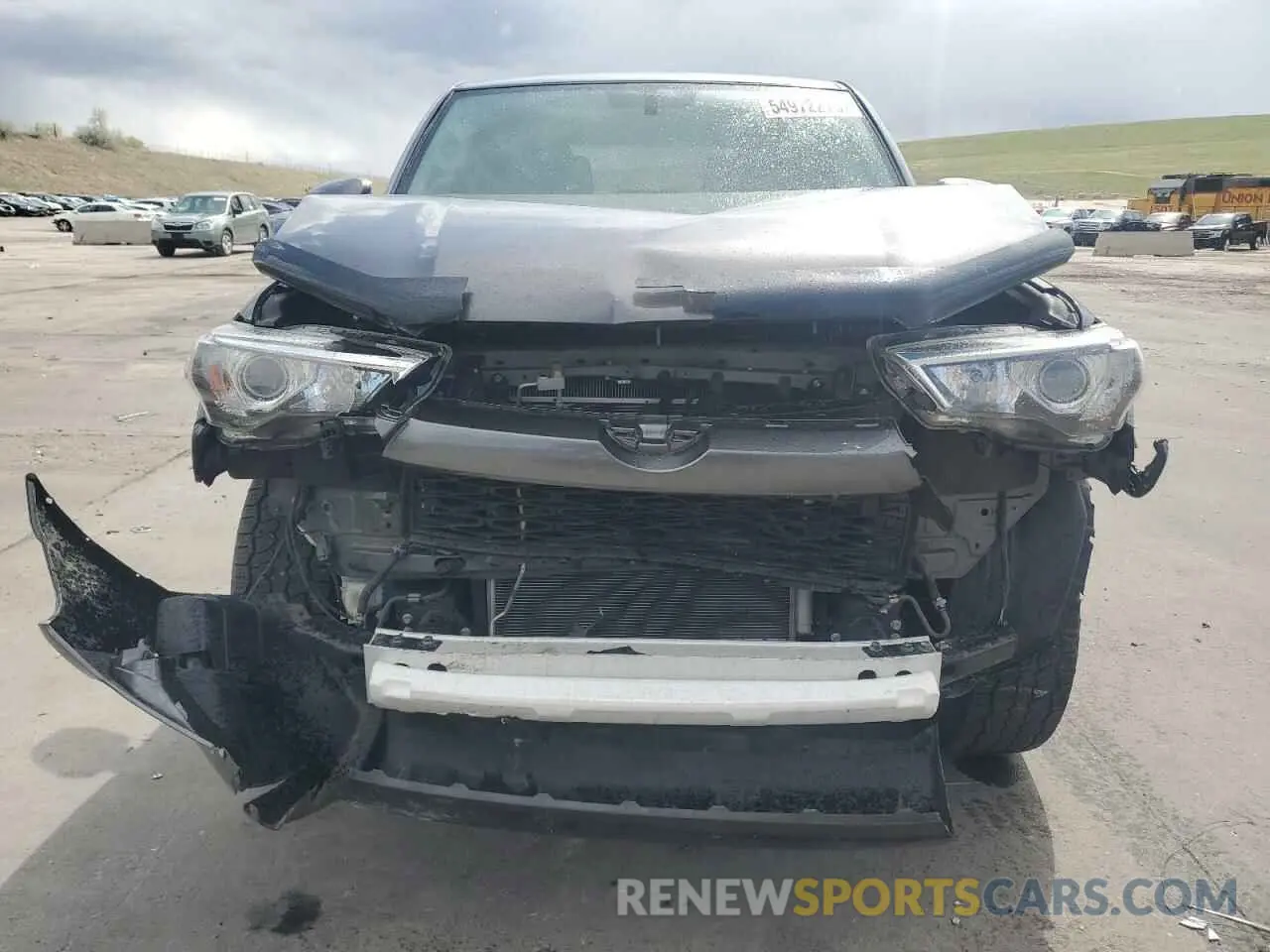 5 Photograph of a damaged car JTEBU5JR0K5628682 TOYOTA 4RUNNER 2019
