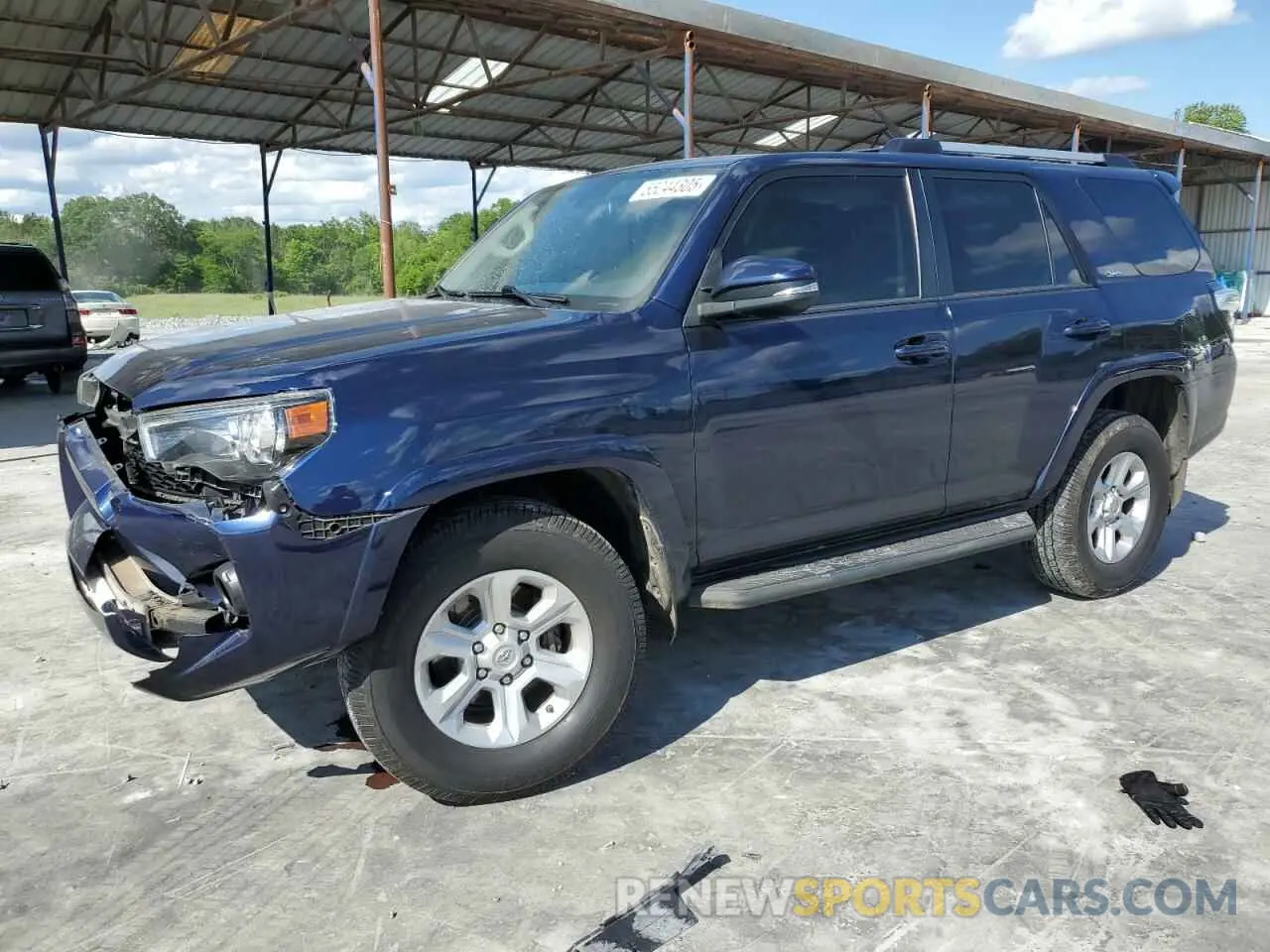 1 Фотография поврежденного автомобиля JTEBU5JR0K5650603 TOYOTA 4RUNNER 2019
