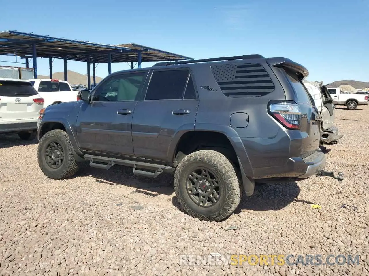 2 Photograph of a damaged car JTEBU5JR0K5684279 TOYOTA 4RUNNER 2019
