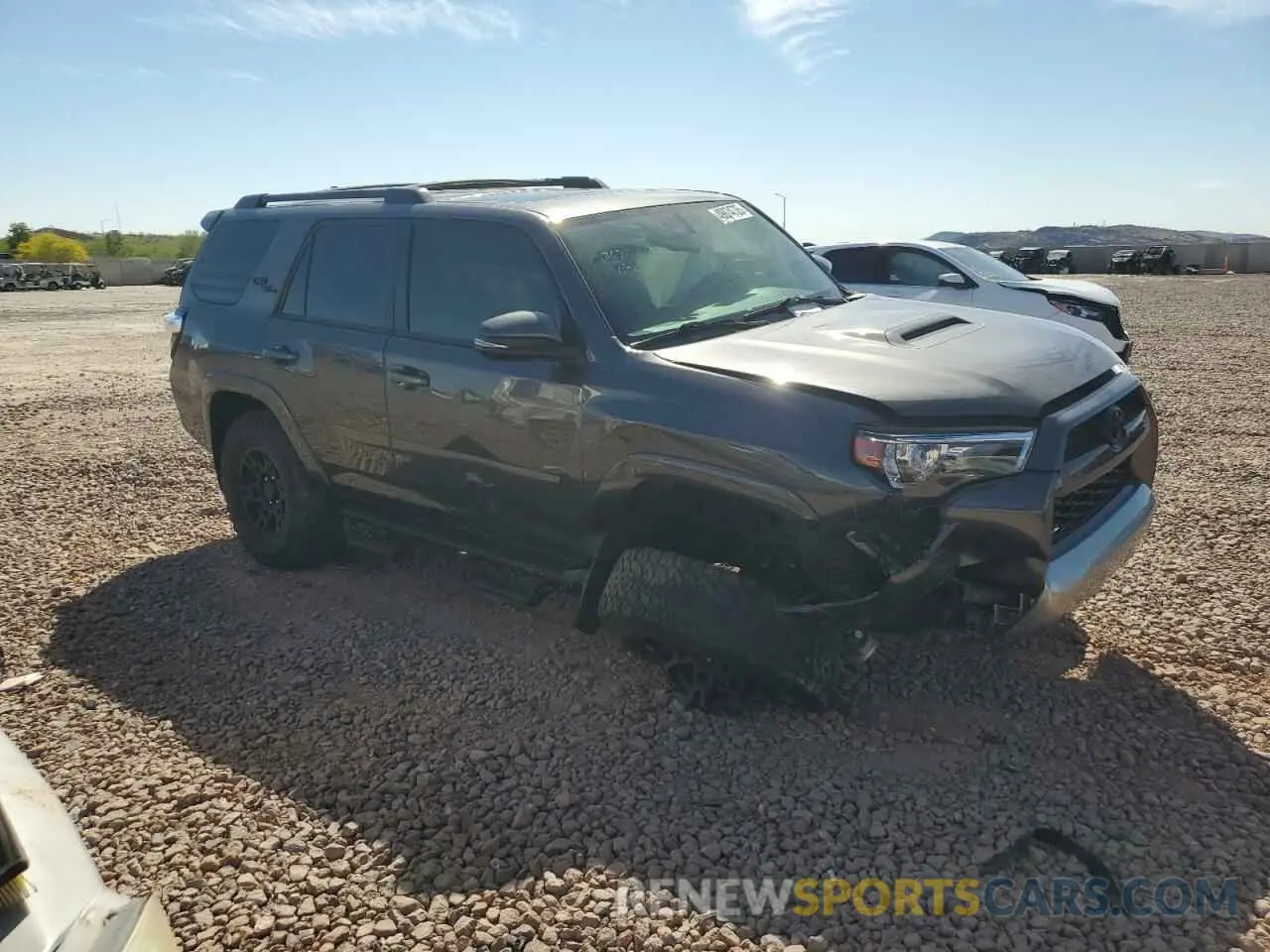 4 Photograph of a damaged car JTEBU5JR0K5684279 TOYOTA 4RUNNER 2019
