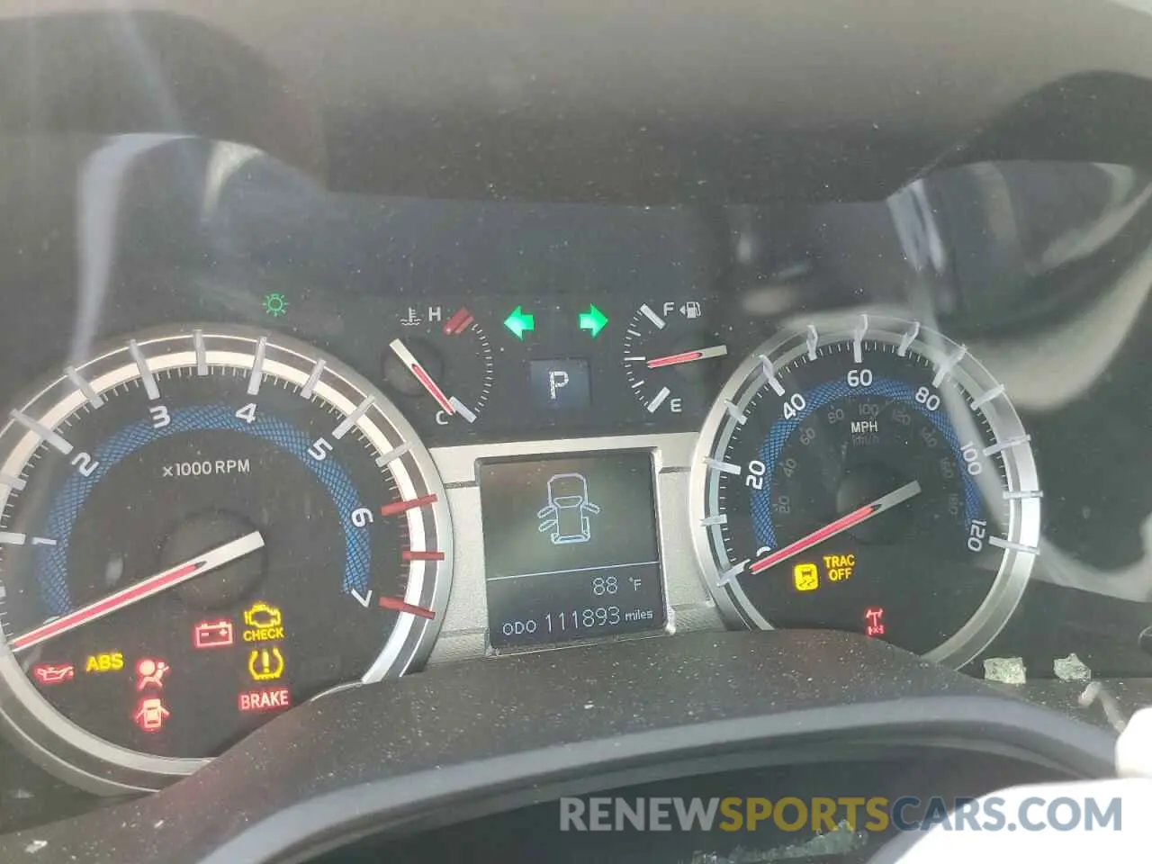 9 Photograph of a damaged car JTEBU5JR0K5728135 TOYOTA 4RUNNER 2019