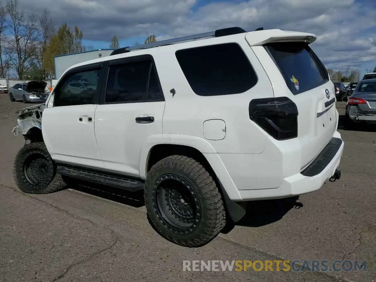2 Photograph of a damaged car JTEBU5JR1K5662971 TOYOTA 4RUNNER 2019