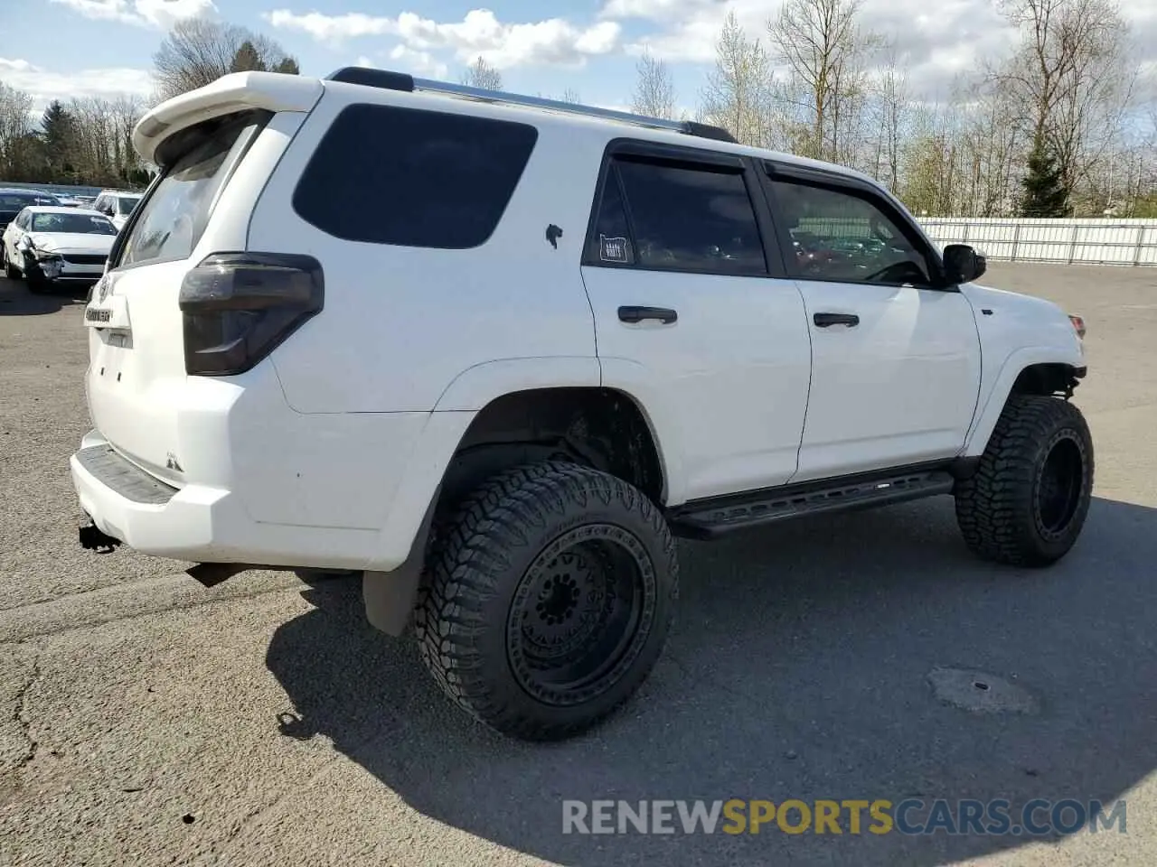 3 Photograph of a damaged car JTEBU5JR1K5662971 TOYOTA 4RUNNER 2019