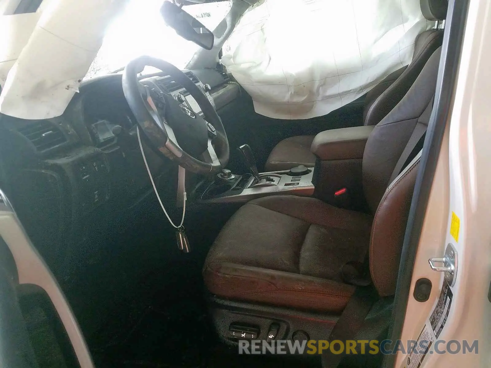 5 Photograph of a damaged car JTEBU5JR1K5687160 TOYOTA 4RUNNER 2019