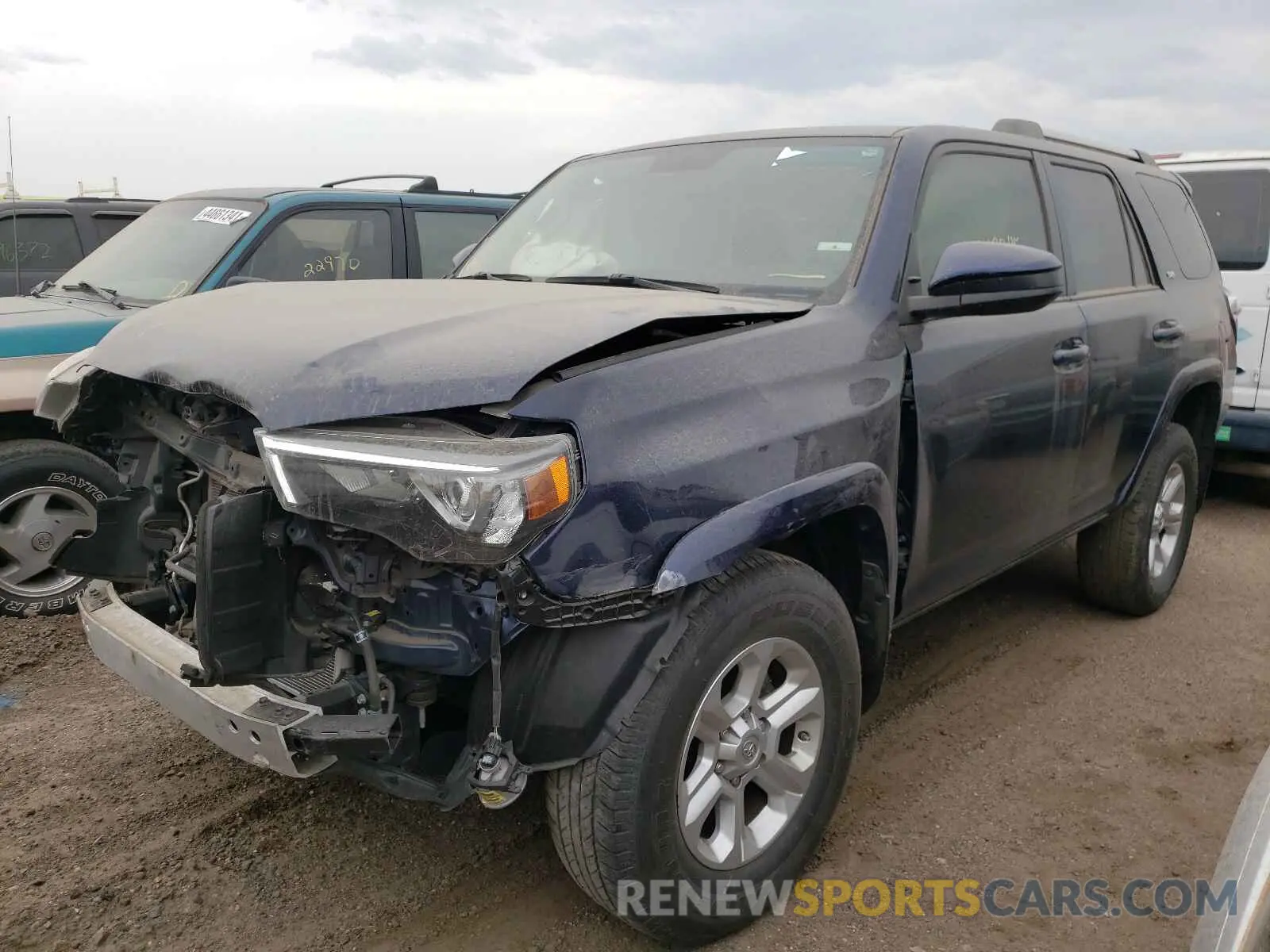 2 Photograph of a damaged car JTEBU5JR1K5688065 TOYOTA 4RUNNER 2019