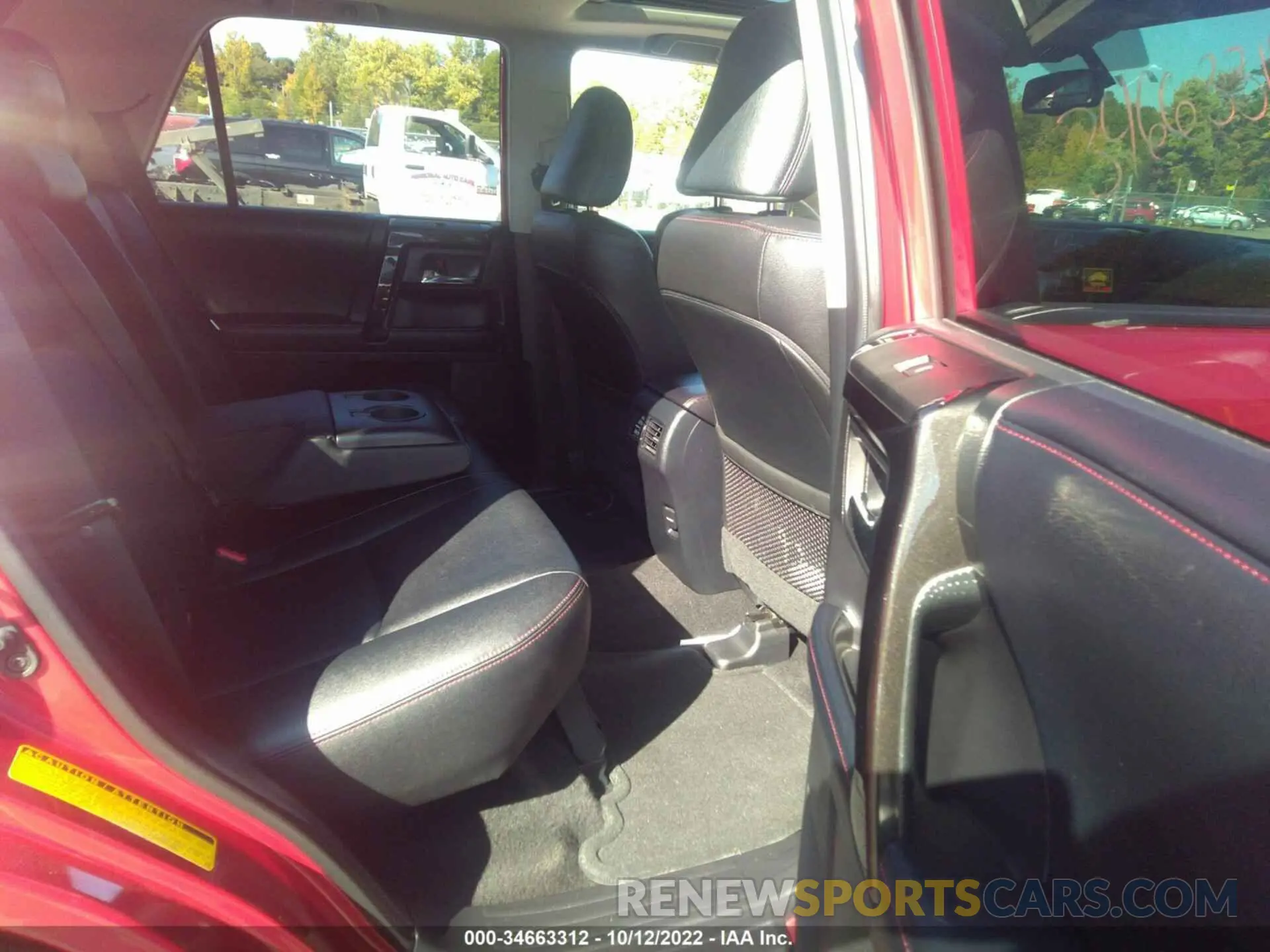 8 Photograph of a damaged car JTEBU5JR1K5693153 TOYOTA 4RUNNER 2019