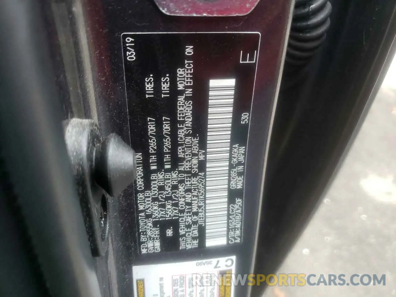 10 Photograph of a damaged car JTEBU5JR1K5695274 TOYOTA 4RUNNER 2019