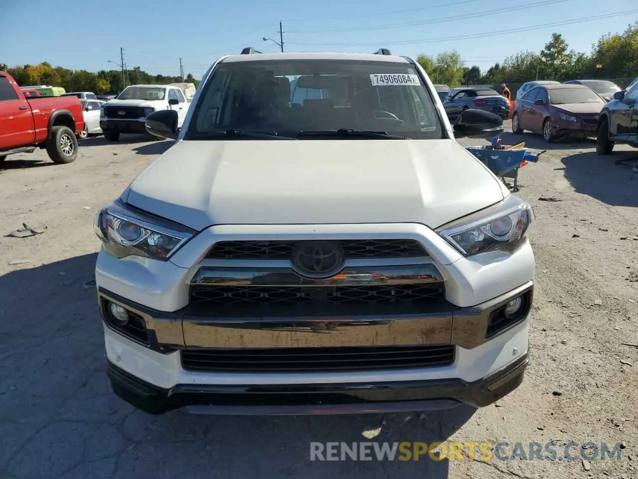 5 Photograph of a damaged car JTEBU5JR1K5695503 TOYOTA 4RUNNER 2019