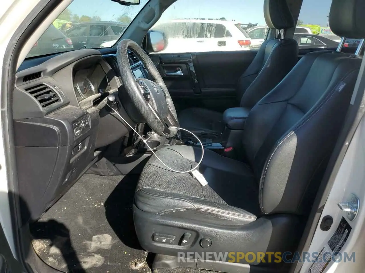 7 Photograph of a damaged car JTEBU5JR1K5695503 TOYOTA 4RUNNER 2019