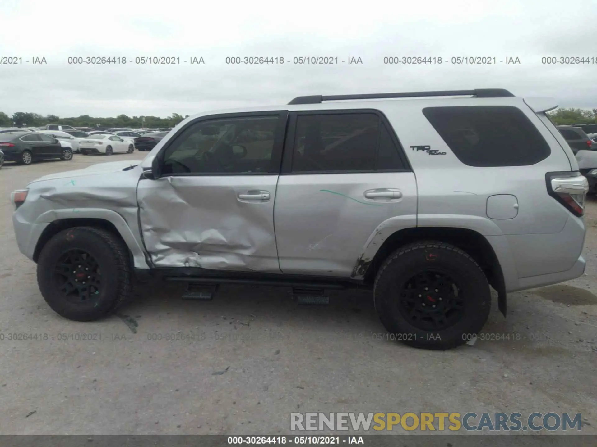 6 Photograph of a damaged car JTEBU5JR1K5730167 TOYOTA 4RUNNER 2019