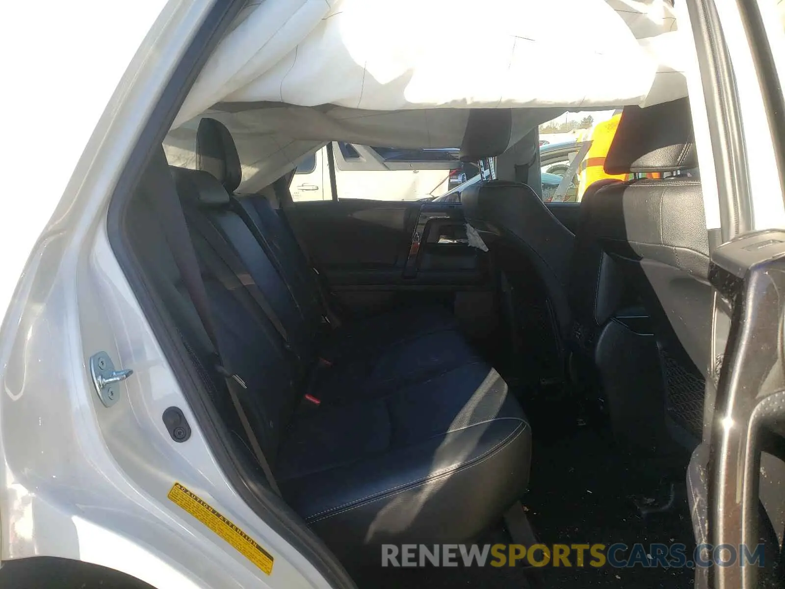 6 Photograph of a damaged car JTEBU5JR2K5625217 TOYOTA 4RUNNER 2019