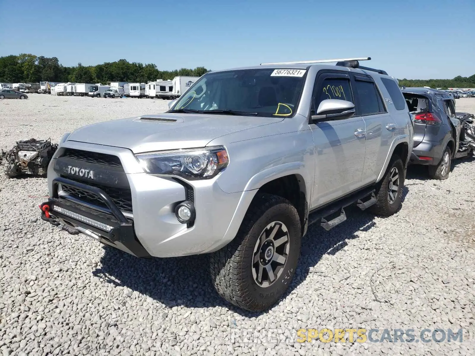 2 Фотография поврежденного автомобиля JTEBU5JR2K5635424 TOYOTA 4RUNNER 2019