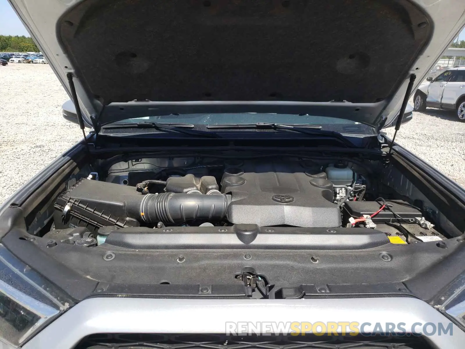 7 Фотография поврежденного автомобиля JTEBU5JR2K5635424 TOYOTA 4RUNNER 2019