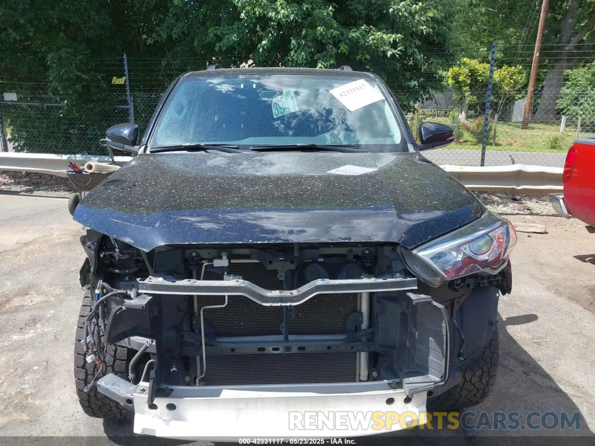 12 Photograph of a damaged car JTEBU5JR2K5655866 TOYOTA 4RUNNER 2019