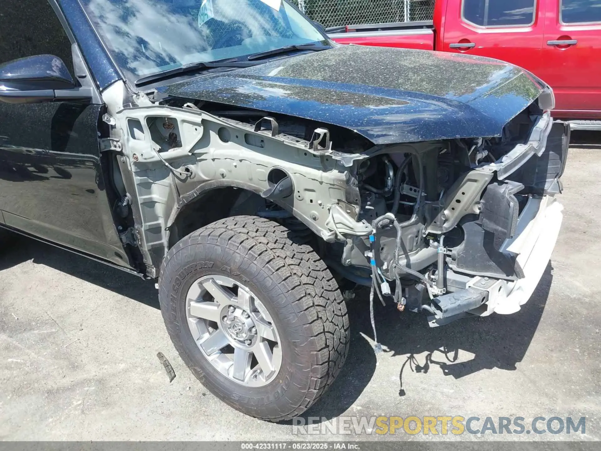 17 Photograph of a damaged car JTEBU5JR2K5655866 TOYOTA 4RUNNER 2019