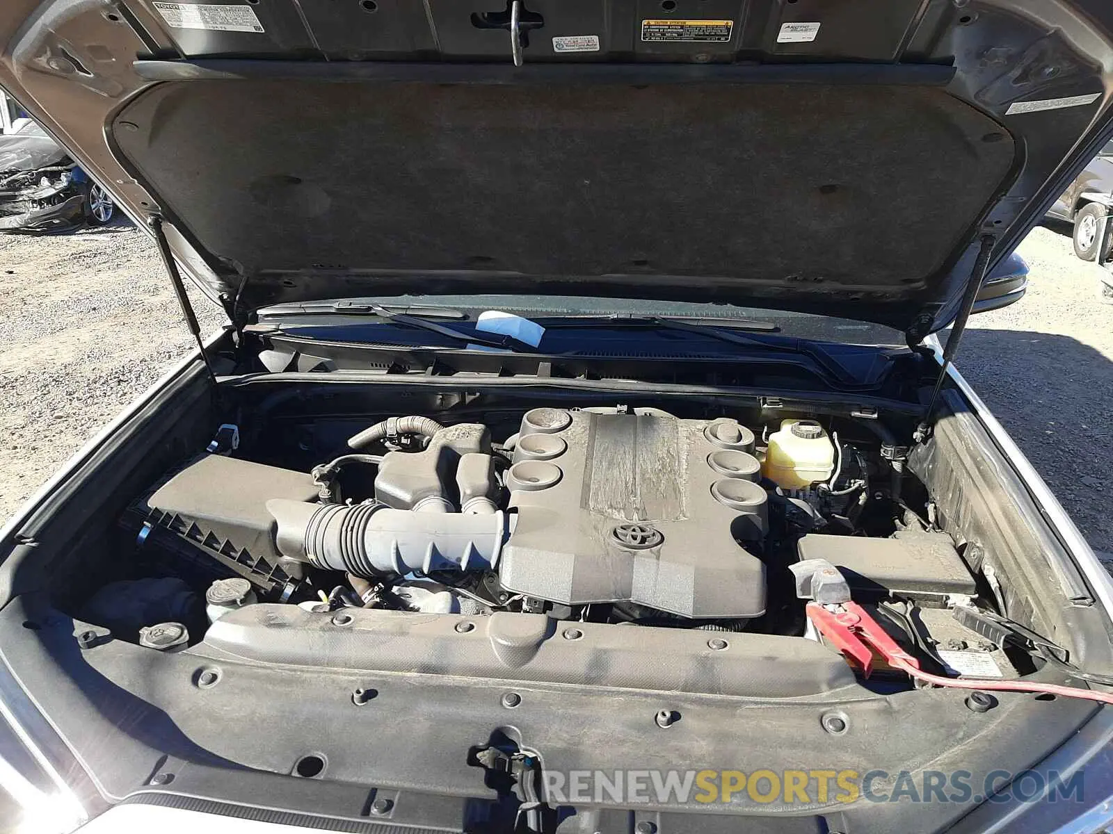 7 Photograph of a damaged car JTEBU5JR2K5702586 TOYOTA 4RUNNER 2019