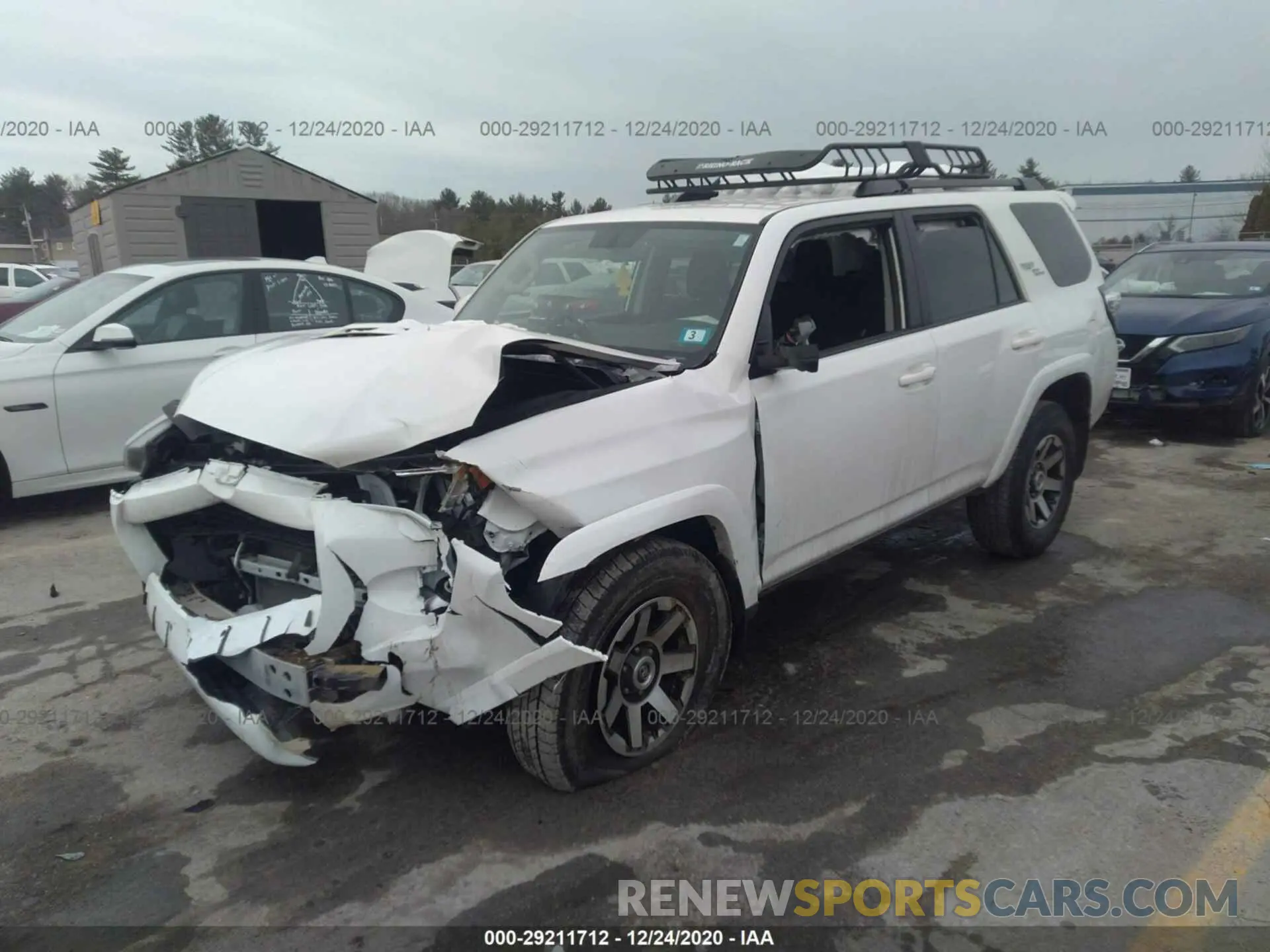 2 Photograph of a damaged car JTEBU5JR2K5709165 TOYOTA 4RUNNER 2019