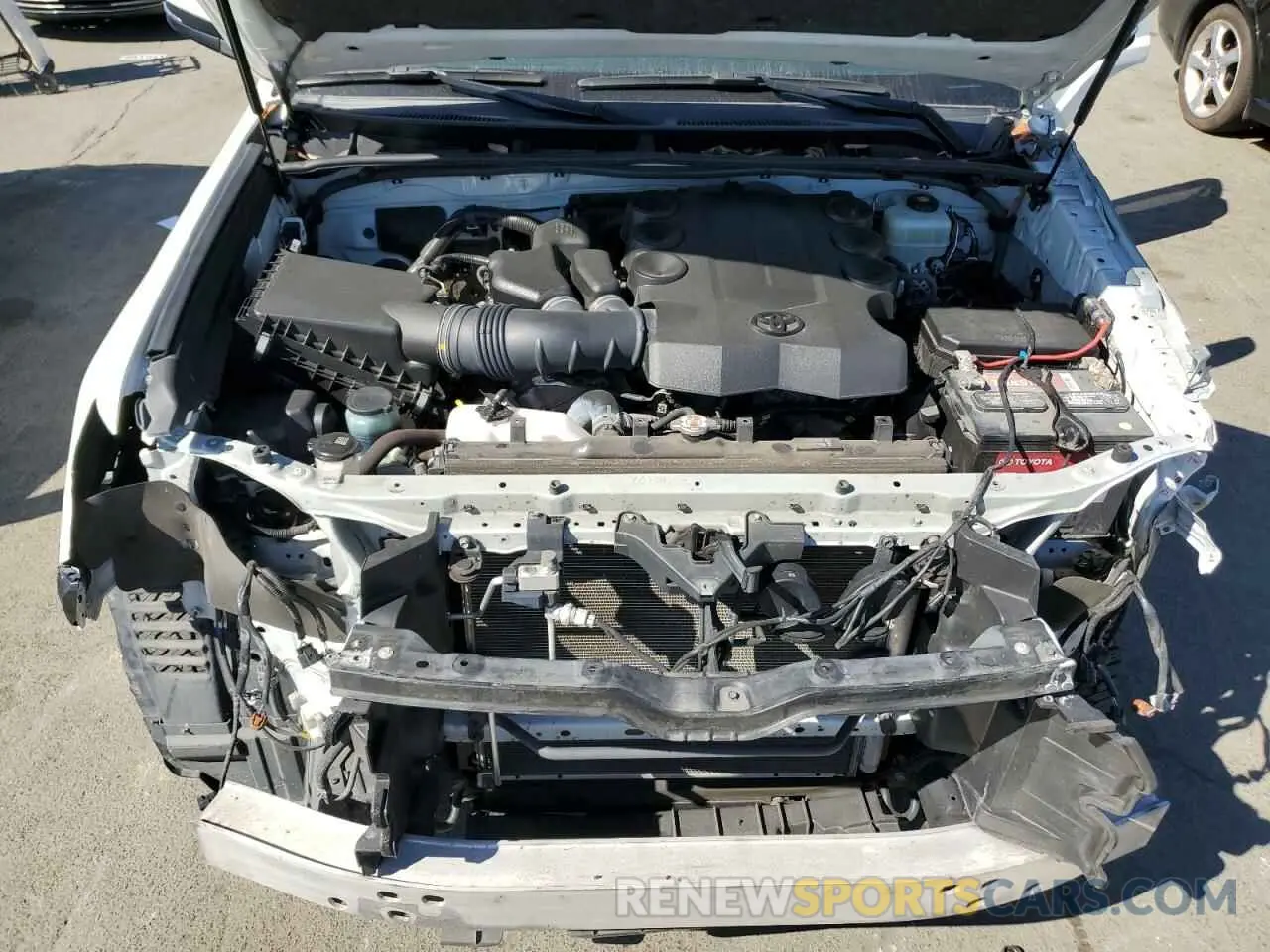 12 Фотография поврежденного автомобиля JTEBU5JR2K5718822 TOYOTA 4RUNNER 2019