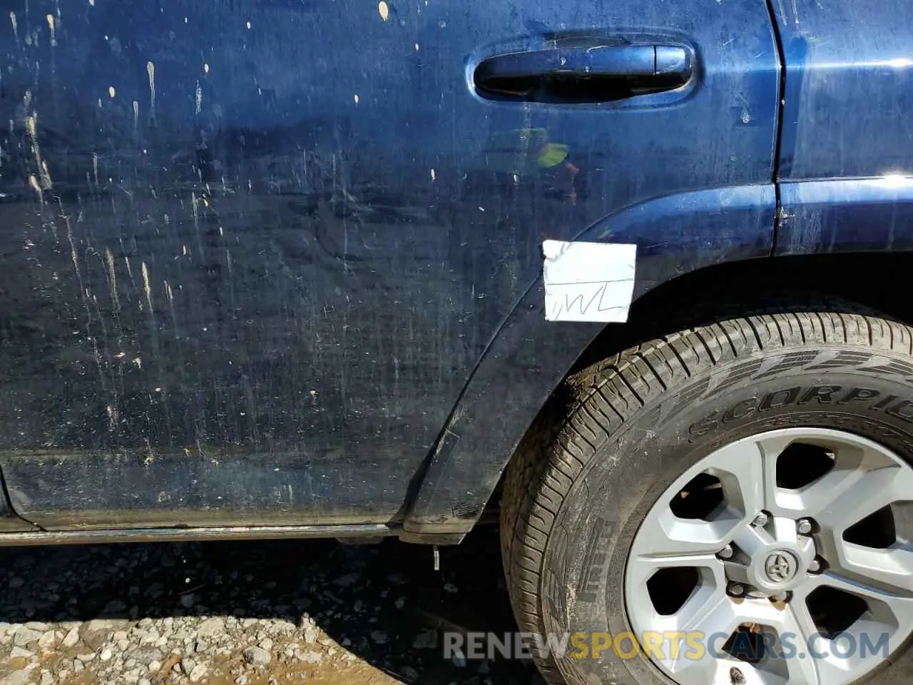 13 Photograph of a damaged car JTEBU5JR2K5729349 TOYOTA 4RUNNER 2019