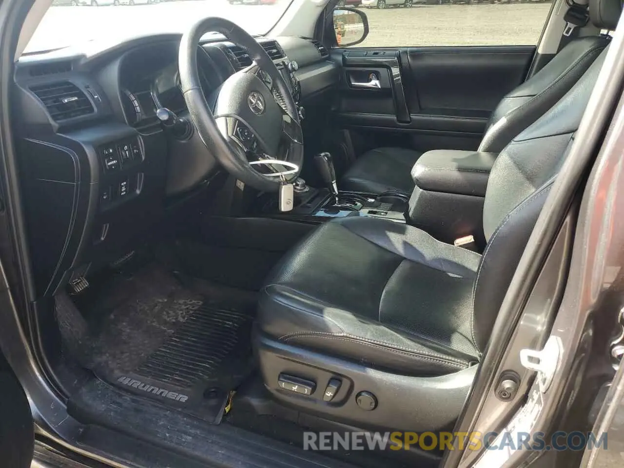 7 Photograph of a damaged car JTEBU5JR3K5655018 TOYOTA 4RUNNER 2019