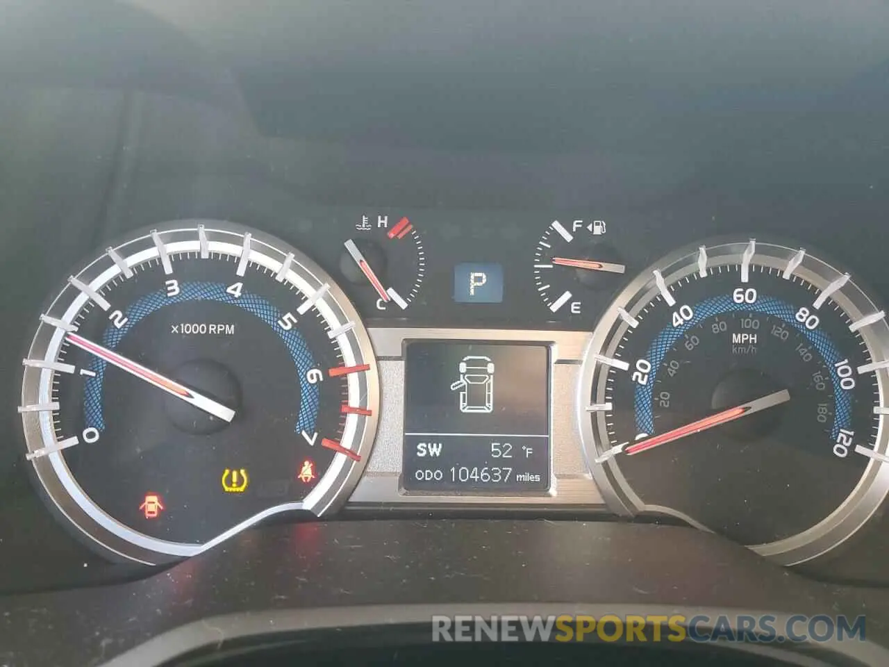 9 Photograph of a damaged car JTEBU5JR3K5655018 TOYOTA 4RUNNER 2019