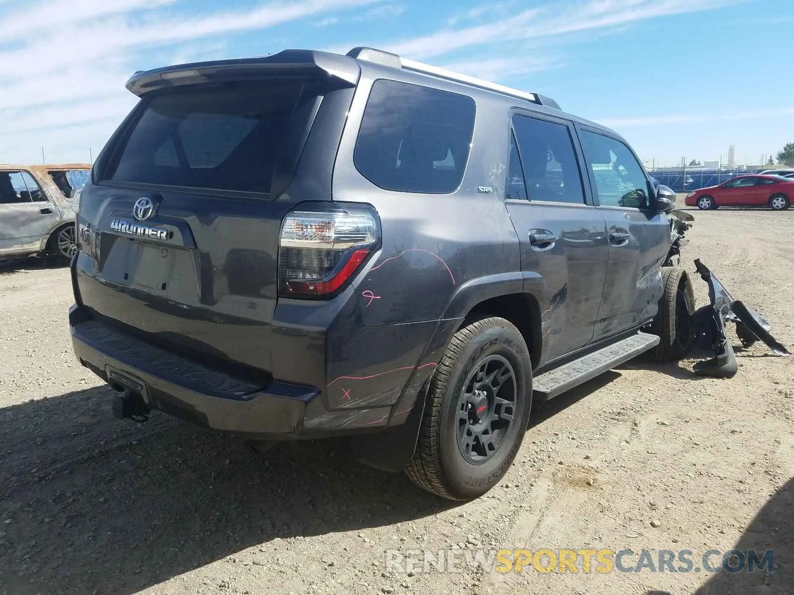 4 Photograph of a damaged car JTEBU5JR3K5655570 TOYOTA 4RUNNER 2019