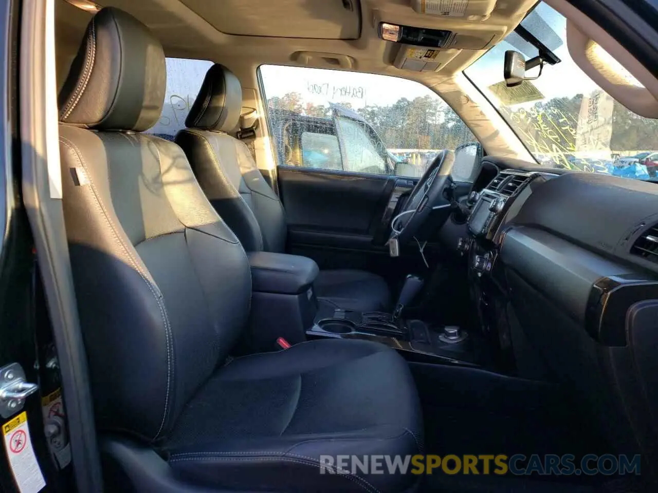 5 Photograph of a damaged car JTEBU5JR3K5680890 TOYOTA 4RUNNER 2019
