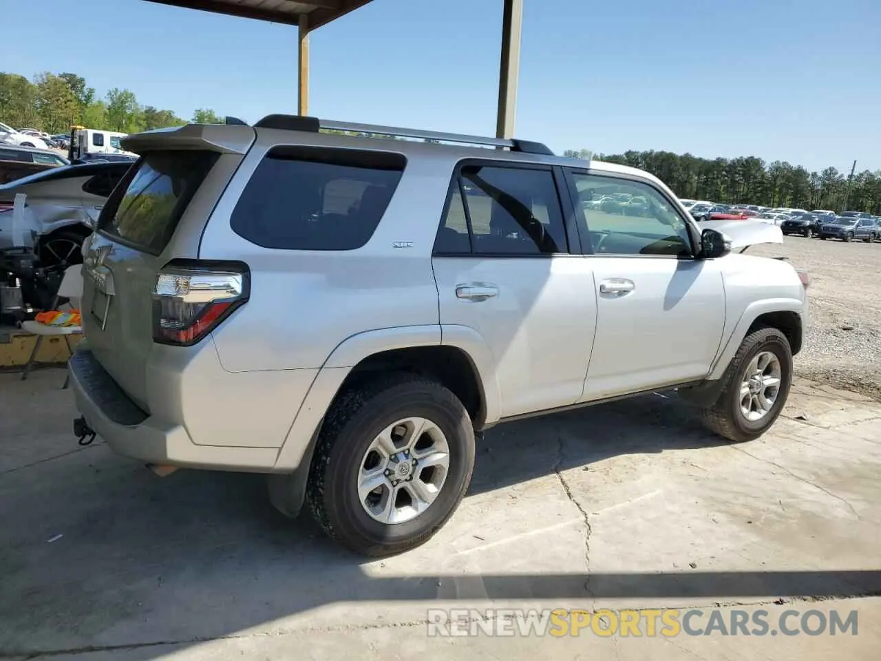 3 Фотография поврежденного автомобиля JTEBU5JR3K5699925 TOYOTA 4RUNNER 2019